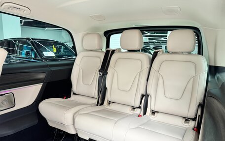 Mercedes-Benz V-Класс, 2025 год, 13 190 000 рублей, 24 фотография