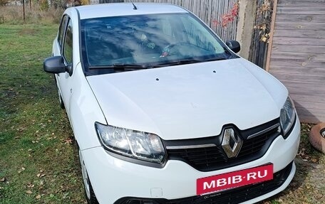 Renault Logan II, 2016 год, 770 000 рублей, 9 фотография