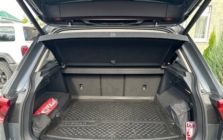 Volkswagen Tiguan II, 2020 год, 4 499 999 рублей, 5 фотография