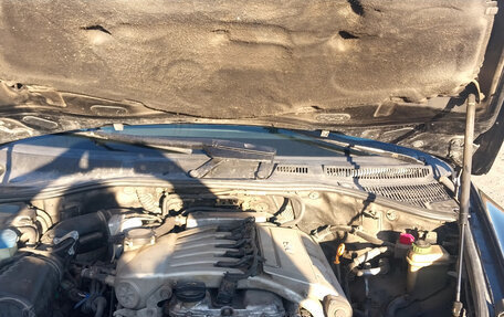 Volkswagen Touareg III, 2003 год, 900 000 рублей, 3 фотография