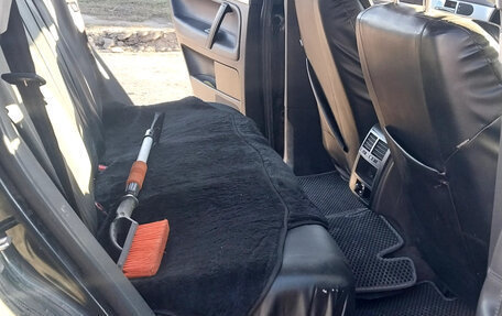 Volkswagen Touareg III, 2003 год, 900 000 рублей, 8 фотография