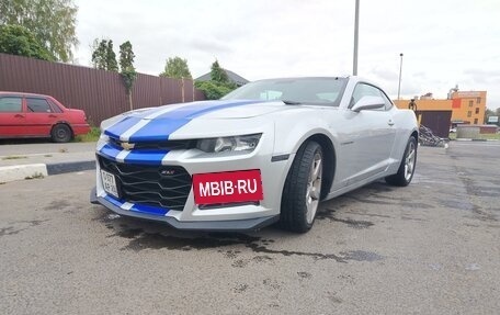 Chevrolet Camaro IV, 2014 год, 1 745 000 рублей, 2 фотография
