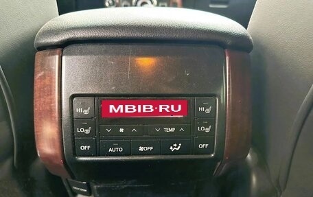 Toyota Land Cruiser Prado 150 рестайлинг 2, 2014 год, 3 000 000 рублей, 15 фотография