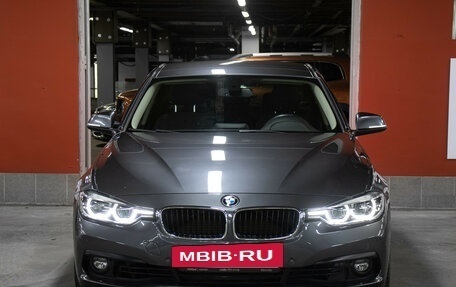 BMW 3 серия, 2018 год, 1 998 000 рублей, 2 фотография