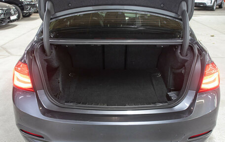 BMW 3 серия, 2018 год, 1 998 000 рублей, 10 фотография