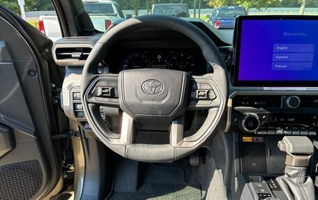 Toyota Tacoma, 2025 год, 14 365 000 рублей, 8 фотография