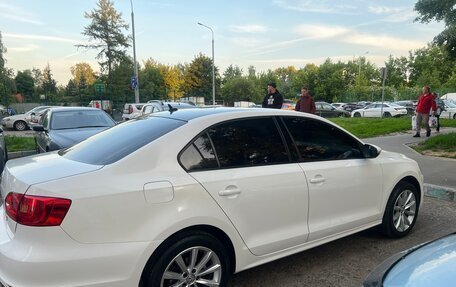 Volkswagen Jetta VI, 2012 год, 900 000 рублей, 4 фотография