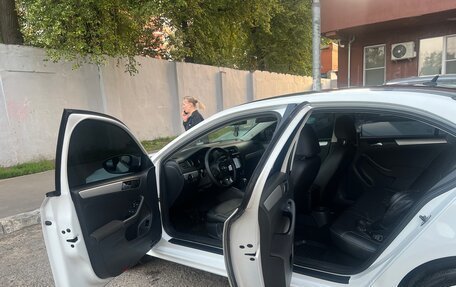 Volkswagen Jetta VI, 2012 год, 900 000 рублей, 24 фотография