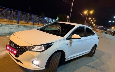 Hyundai Solaris II рестайлинг, 2021 год, 1 575 000 рублей, 9 фотография