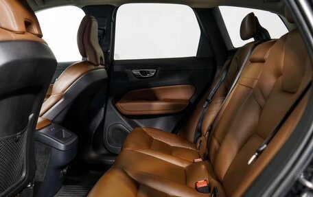 Volvo XC60 II, 2018 год, 2 980 000 рублей, 14 фотография