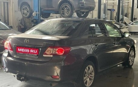 Toyota Corolla, 2011 год, 990 000 рублей, 4 фотография
