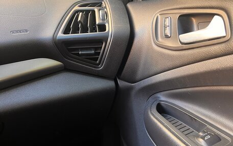 Ford Kuga III, 2014 год, 1 270 000 рублей, 23 фотография