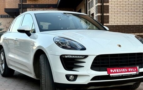 Porsche Macan I рестайлинг, 2017 год, 3 550 000 рублей, 2 фотография