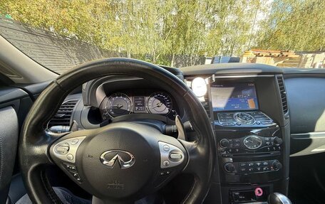 Infiniti FX II, 2012 год, 1 850 000 рублей, 13 фотография