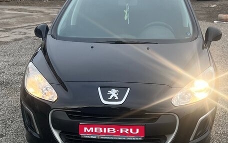 Peugeot 308 II, 2011 год, 550 000 рублей, 1 фотография