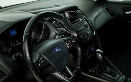 Ford Focus III, 2017 год, 1 000 000 рублей, 5 фотография