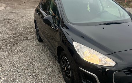 Peugeot 308 II, 2011 год, 550 000 рублей, 3 фотография