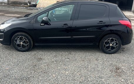 Peugeot 308 II, 2011 год, 550 000 рублей, 10 фотография