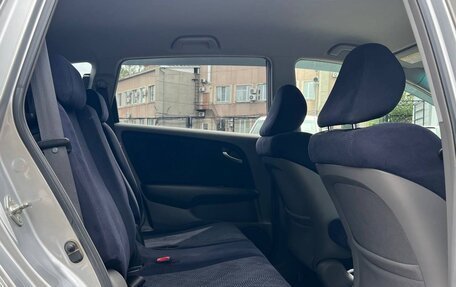 Honda Stream II, 2010 год, 1 245 000 рублей, 16 фотография