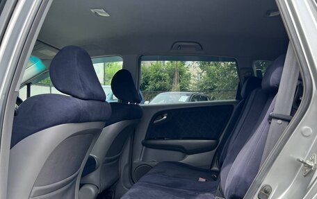 Honda Stream II, 2010 год, 1 245 000 рублей, 18 фотография