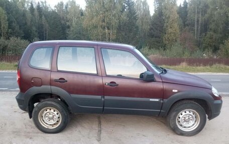 Chevrolet Niva I рестайлинг, 2013 год, 500 000 рублей, 1 фотография