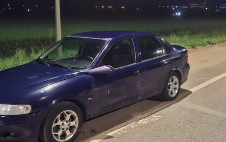 Opel Vectra B рестайлинг, 1999 год, 70 000 рублей, 1 фотография