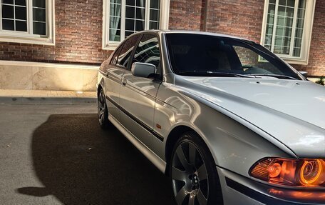 BMW 5 серия, 1999 год, 820 000 рублей, 4 фотография