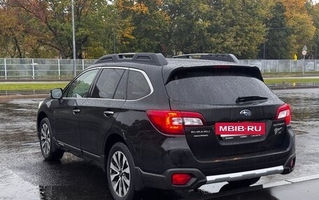 Subaru Outback IV рестайлинг, 2017 год, 2 390 000 рублей, 3 фотография