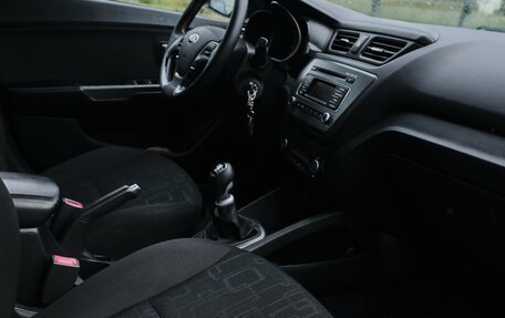 KIA Rio III рестайлинг, 2017 год, 950 000 рублей, 28 фотография