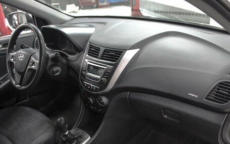 Hyundai Solaris II рестайлинг, 2012 год, 949 900 рублей, 10 фотография