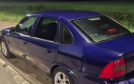 Opel Vectra B рестайлинг, 1999 год, 70 000 рублей, 21 фотография