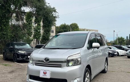 Toyota Voxy II, 2007 год, 1 000 000 рублей, 4 фотография