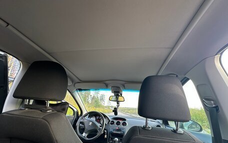 Peugeot 308 II, 2012 год, 550 000 рублей, 11 фотография