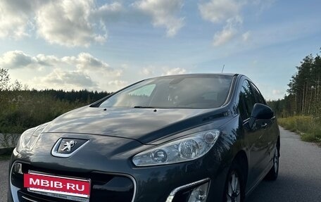 Peugeot 308 II, 2012 год, 550 000 рублей, 2 фотография