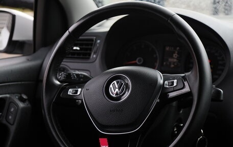 Volkswagen Polo VI (EU Market), 2019 год, 1 388 600 рублей, 21 фотография