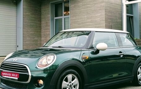 MINI Hatch, 2017 год, 1 475 000 рублей, 3 фотография