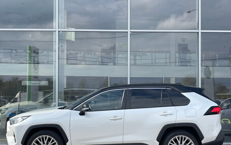 Toyota RAV4, 2021 год, 3 000 000 рублей, 4 фотография
