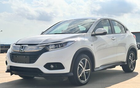 Honda Vezel, 2021 год, 1 595 000 рублей, 1 фотография