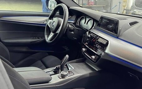 BMW 5 серия, 2018 год, 3 500 000 рублей, 9 фотография