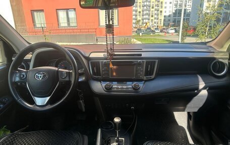 Toyota RAV4, 2013 год, 1 750 000 рублей, 6 фотография