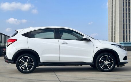 Honda Vezel, 2021 год, 1 595 000 рублей, 7 фотография