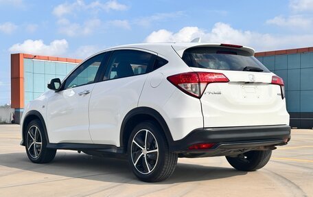 Honda Vezel, 2021 год, 1 595 000 рублей, 12 фотография