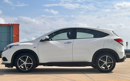 Honda Vezel, 2021 год, 1 595 000 рублей, 15 фотография
