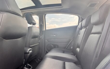 Honda Vezel, 2021 год, 1 595 000 рублей, 40 фотография