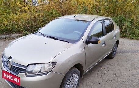 Renault Logan II, 2018 год, 540 000 рублей, 3 фотография