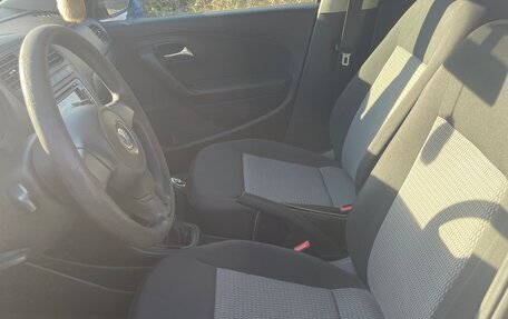 Volkswagen Polo VI (EU Market), 2011 год, 490 000 рублей, 12 фотография
