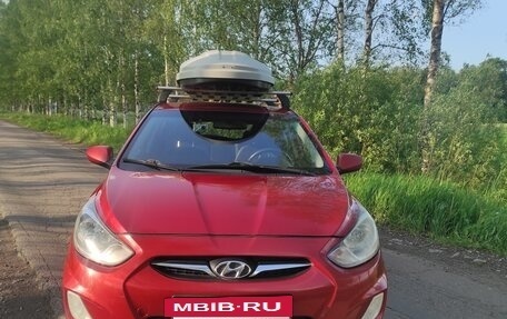 Hyundai Solaris II рестайлинг, 2012 год, 580 000 рублей, 5 фотография
