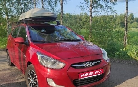 Hyundai Solaris II рестайлинг, 2012 год, 580 000 рублей, 3 фотография