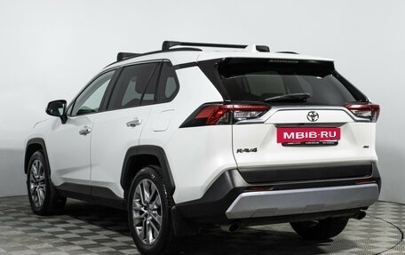Toyota RAV4, 2021 год, 3 199 898 рублей, 7 фотография