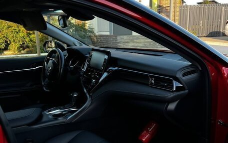 Toyota Camry, 2022 год, 4 300 000 рублей, 8 фотография